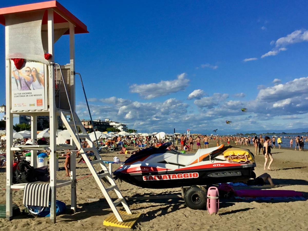 Sparkling Holiday Lignano Sabbiadoro Ngoại thất bức ảnh